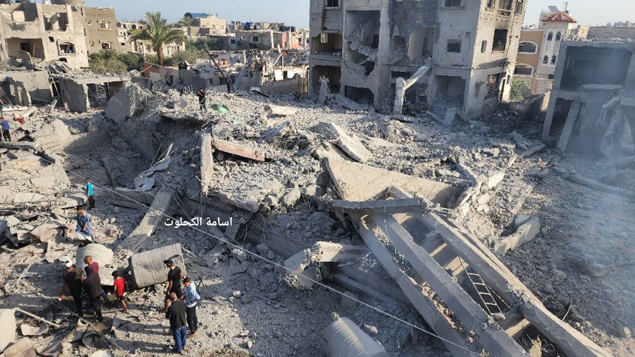 Gazze'de can kaybı 32 bin 916'ya yükseldi