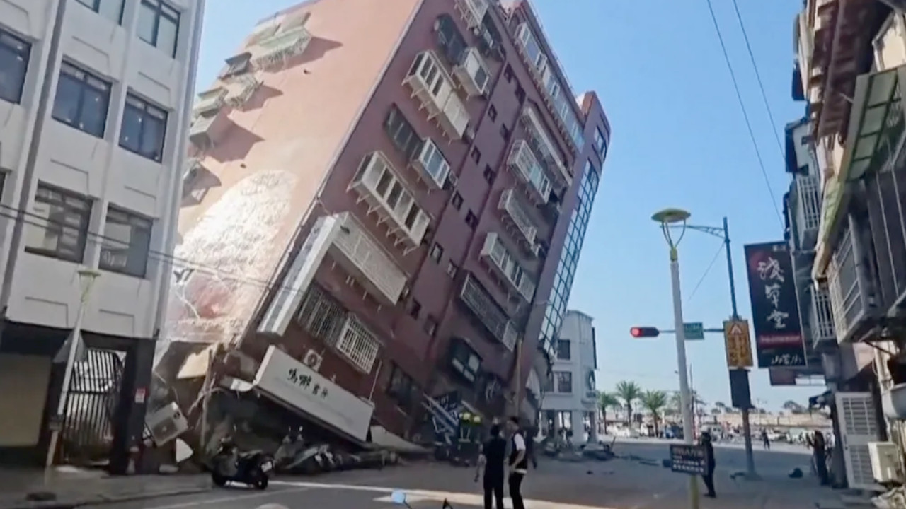 Tayvan son 25 yılın en şiddetli depremiyle sarsıldı