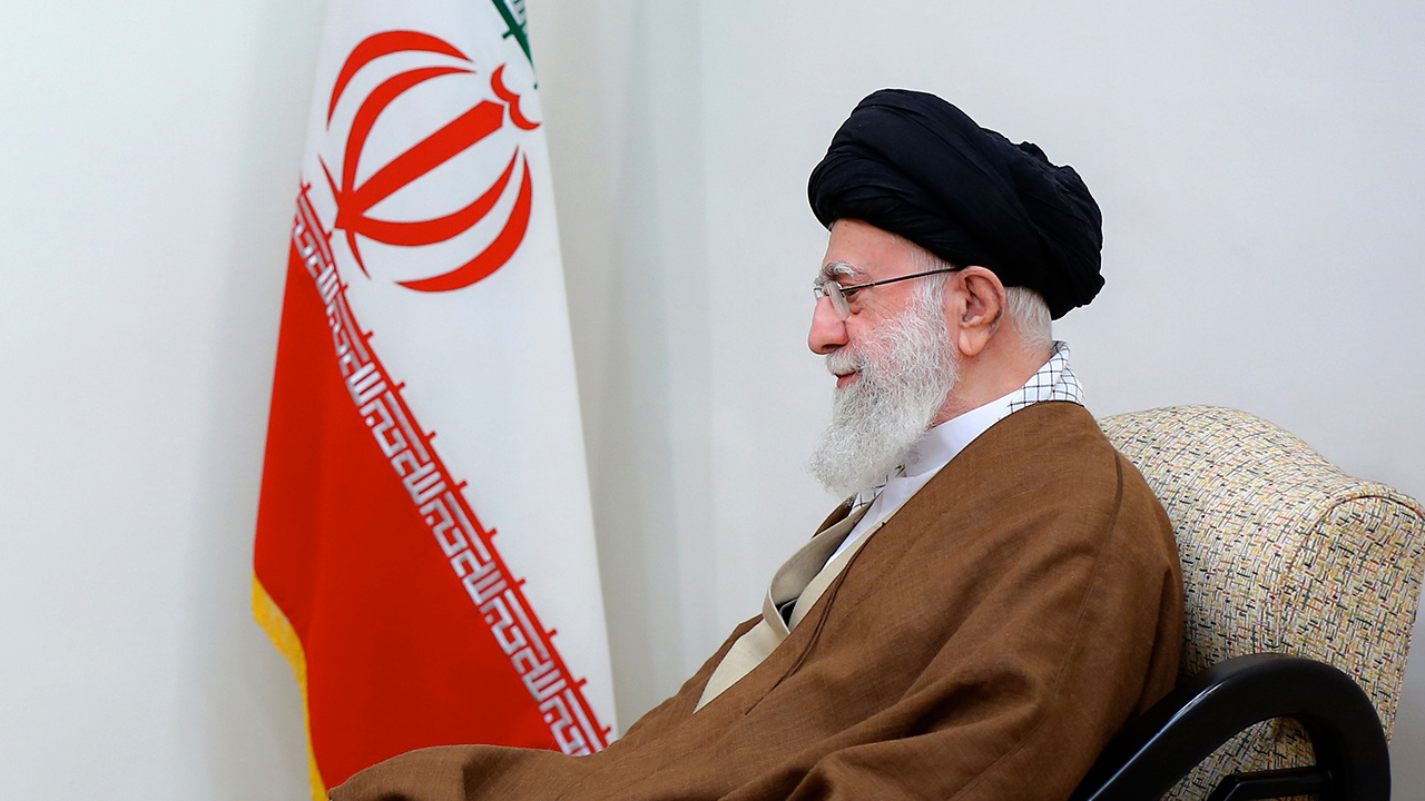 İran lideri Hamaney: İsrail'i pişman edeceğiz