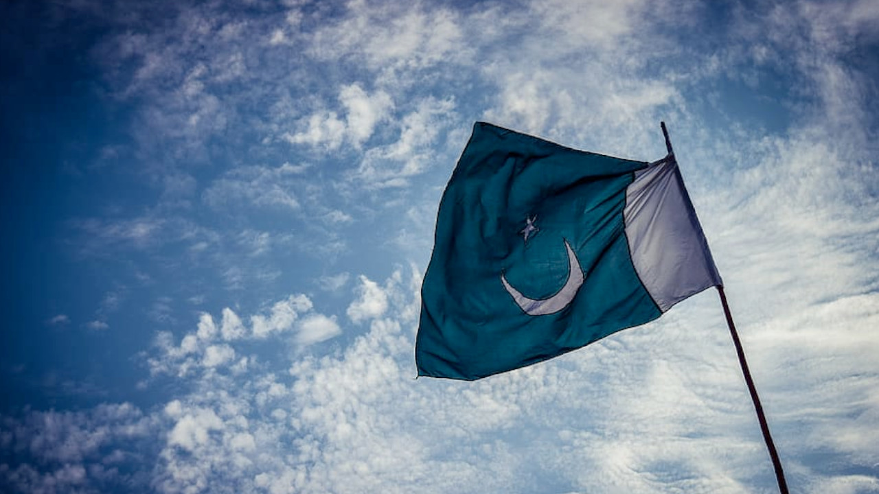 Pakistan'da en az 17 üst düzey yargıç 'zehirli toz' içeren mektuplar aldı