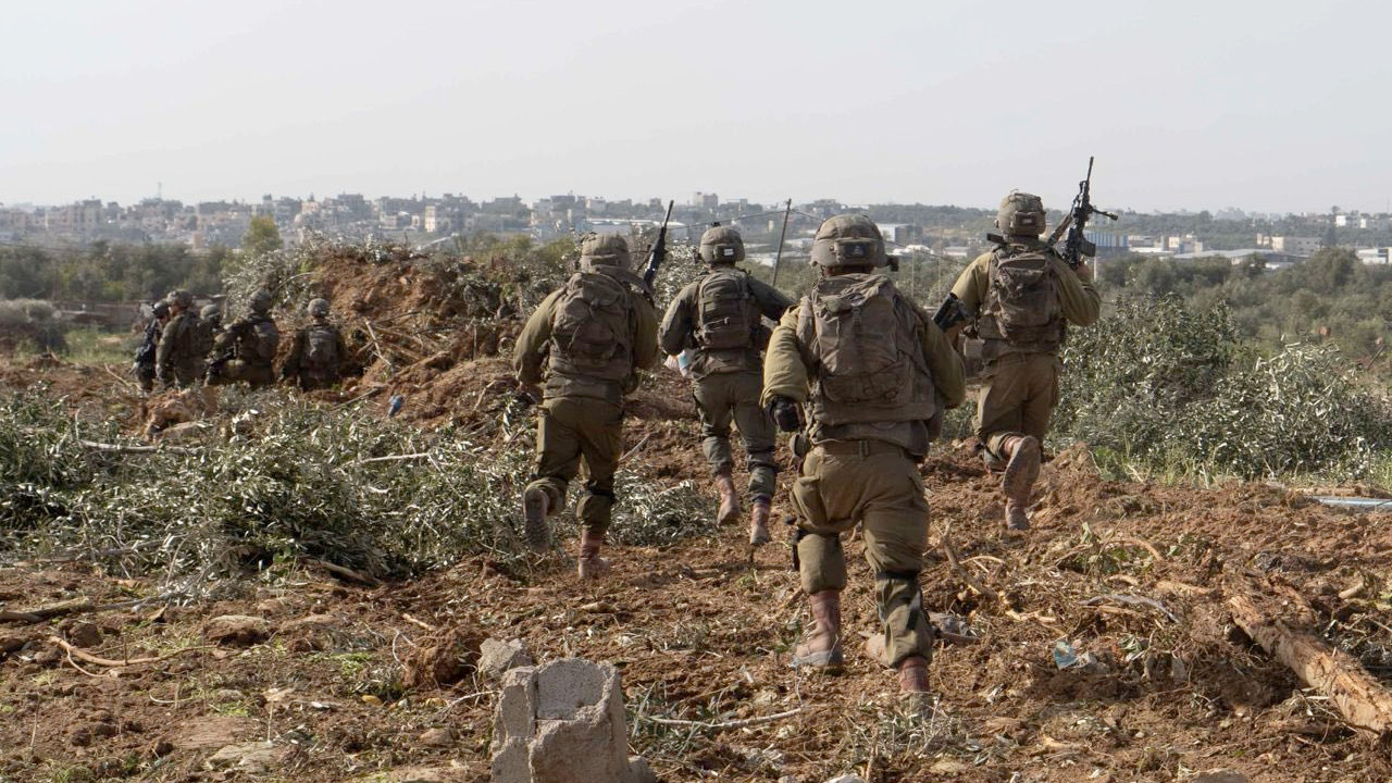 Gazze'de 4 İsrail askeri daha öldü