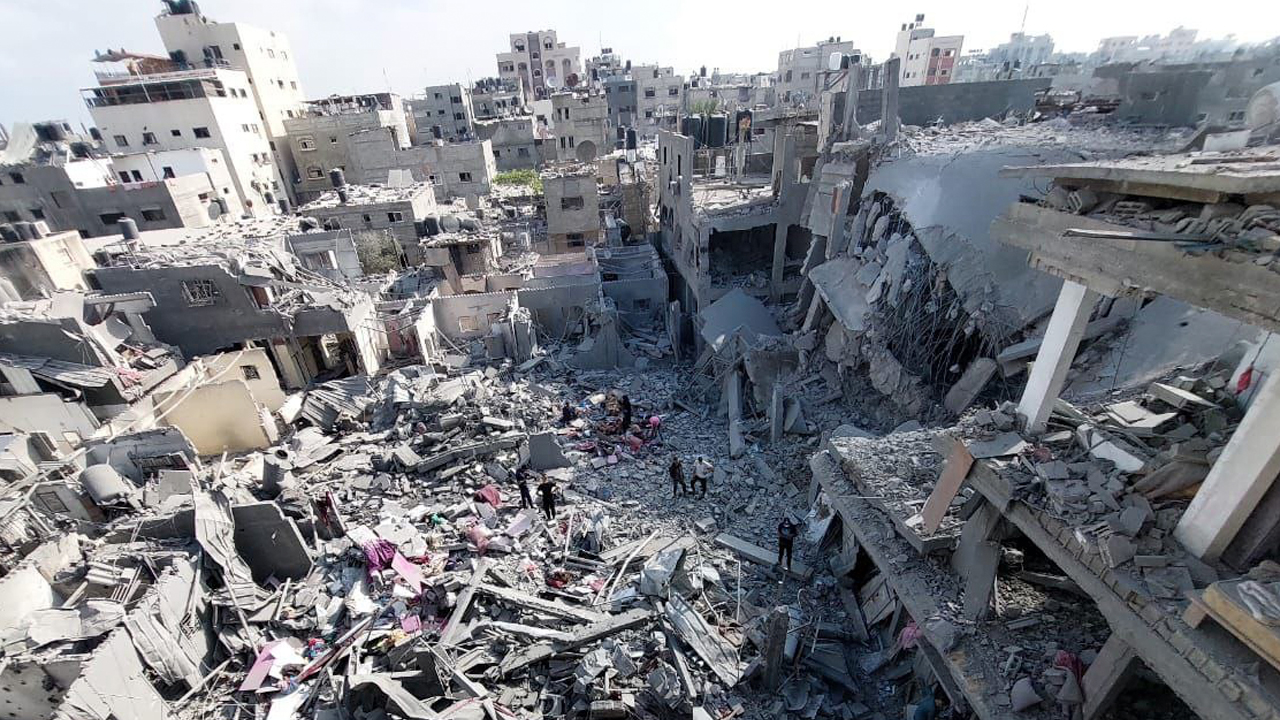 Gazze'de can kaybı 33 bin 843'e yükseldi