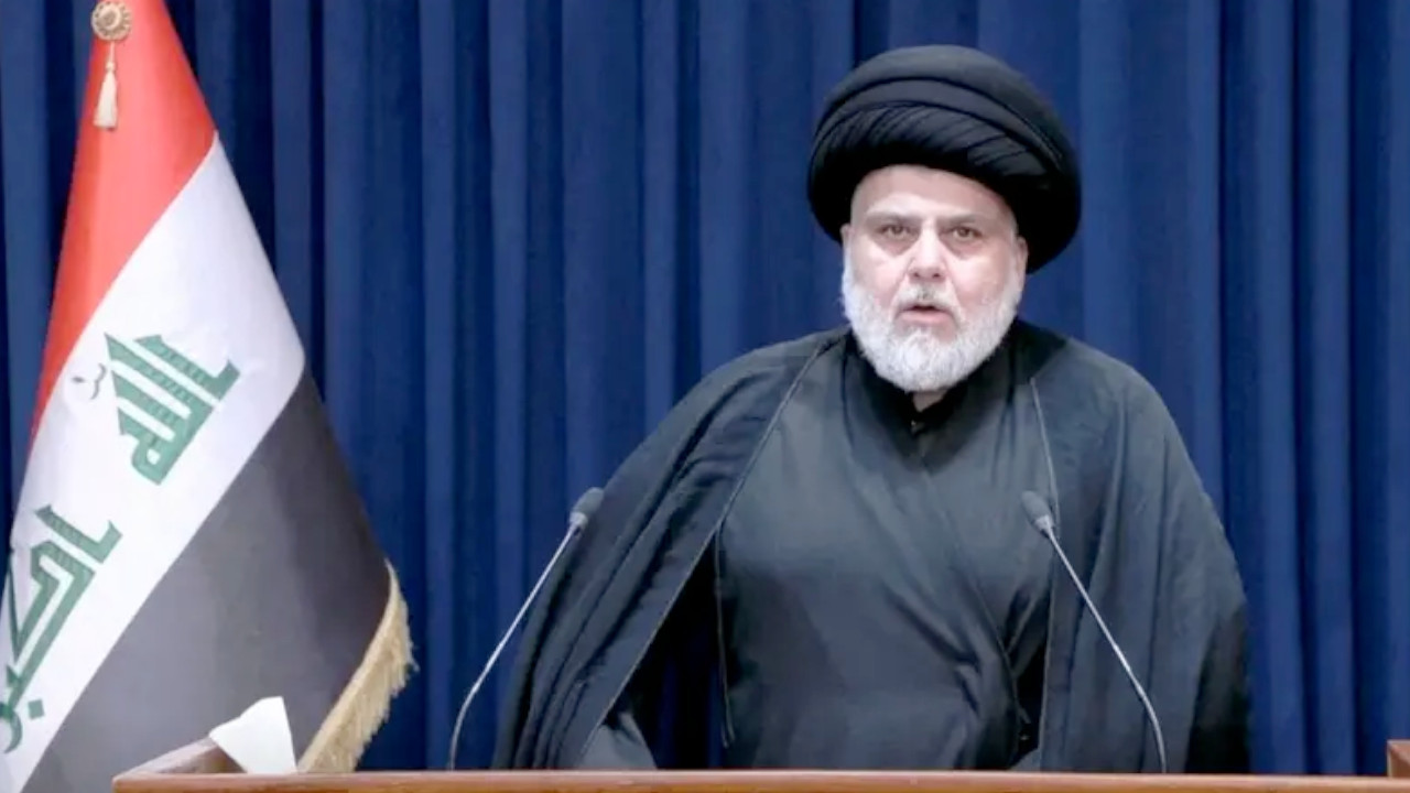Iraklı Şii lider Mukteda es Sadr siyasete geri dönüyor