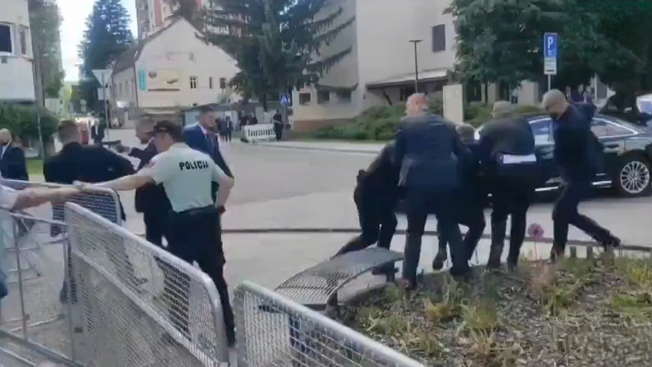 Slovakya Başbakanı suikasta uğradı