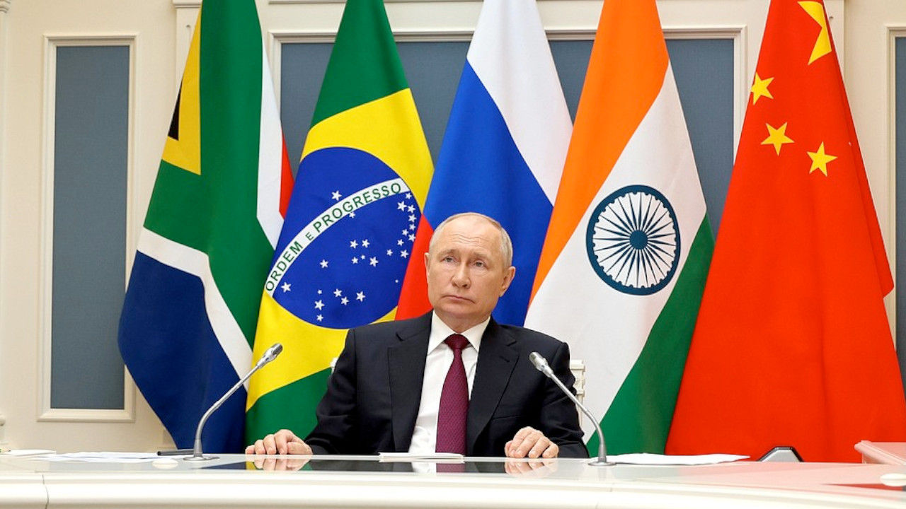 Kremlin Türkiye'nin BRICS'e katılma isteğini memnuniyetle karşıladı