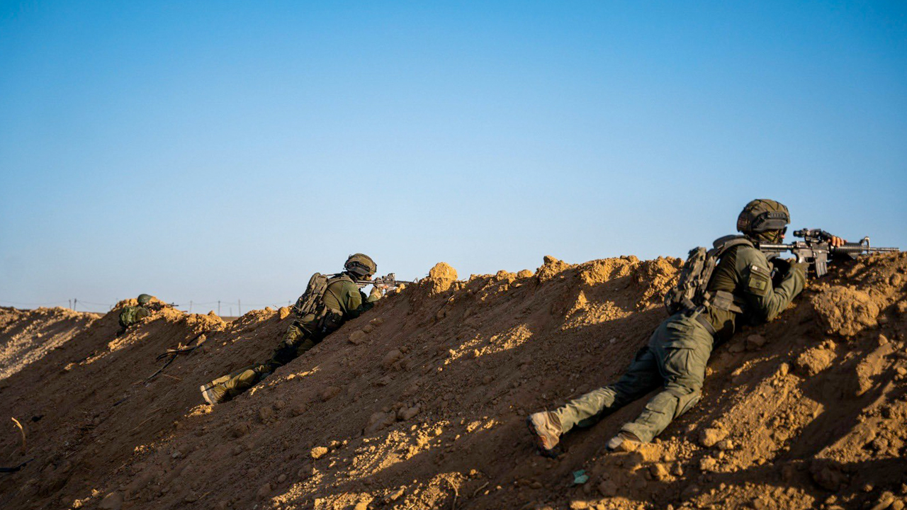 Gazze'de 2 İsrail askeri öldü, 3'ü ağır yaralandı