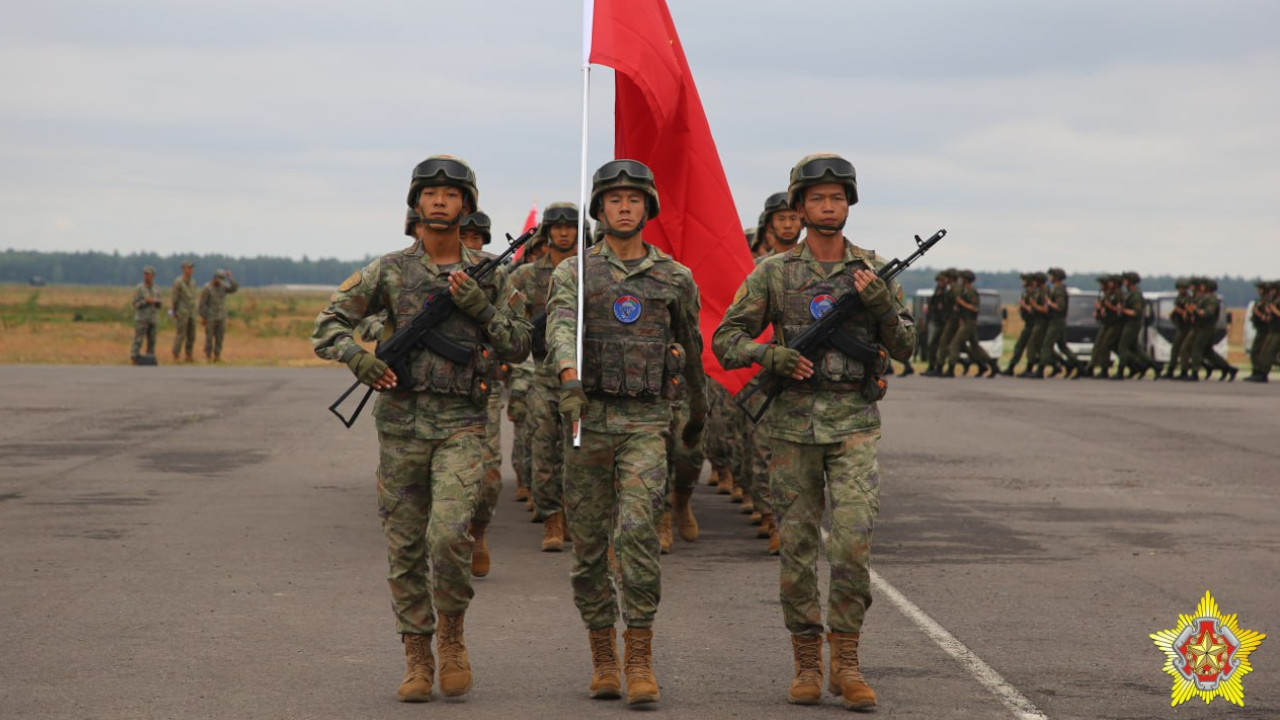 Çin ve Belarus Polonya sınırı yakınlarında ortak askeri tatbikata başladı