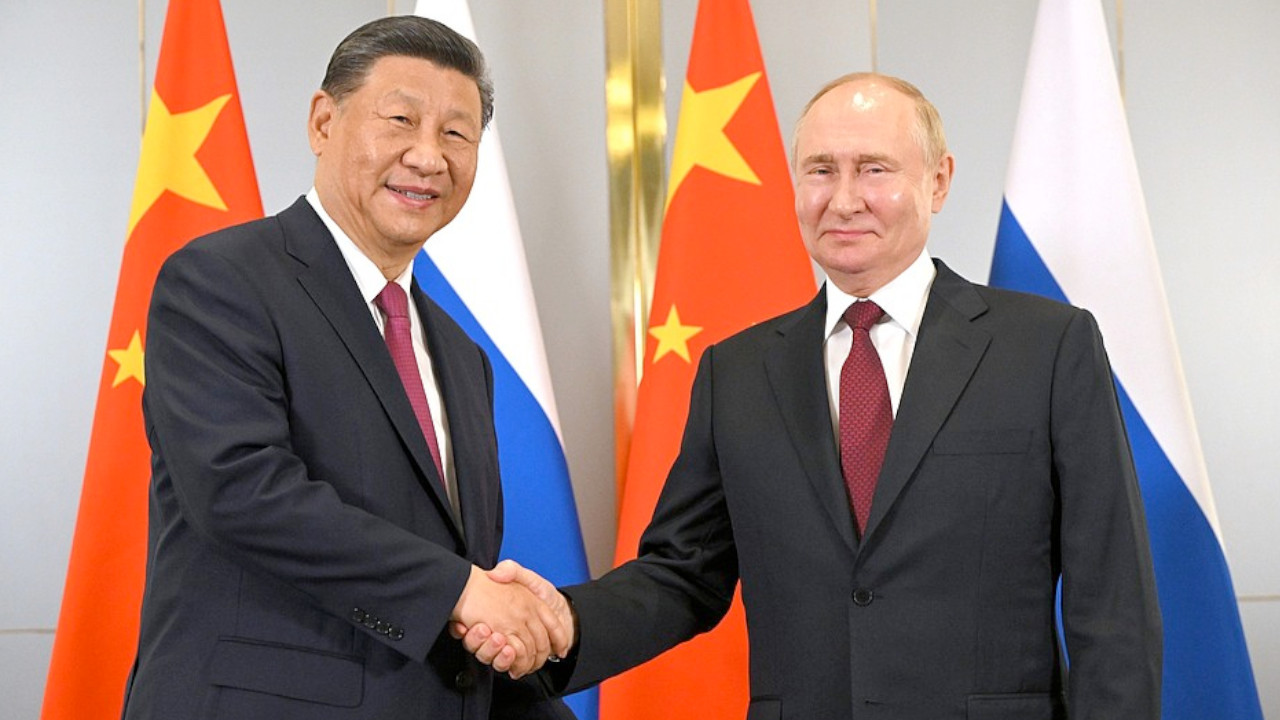 Çin-Rusya ittifakı Batı için ne anlama geliyor?