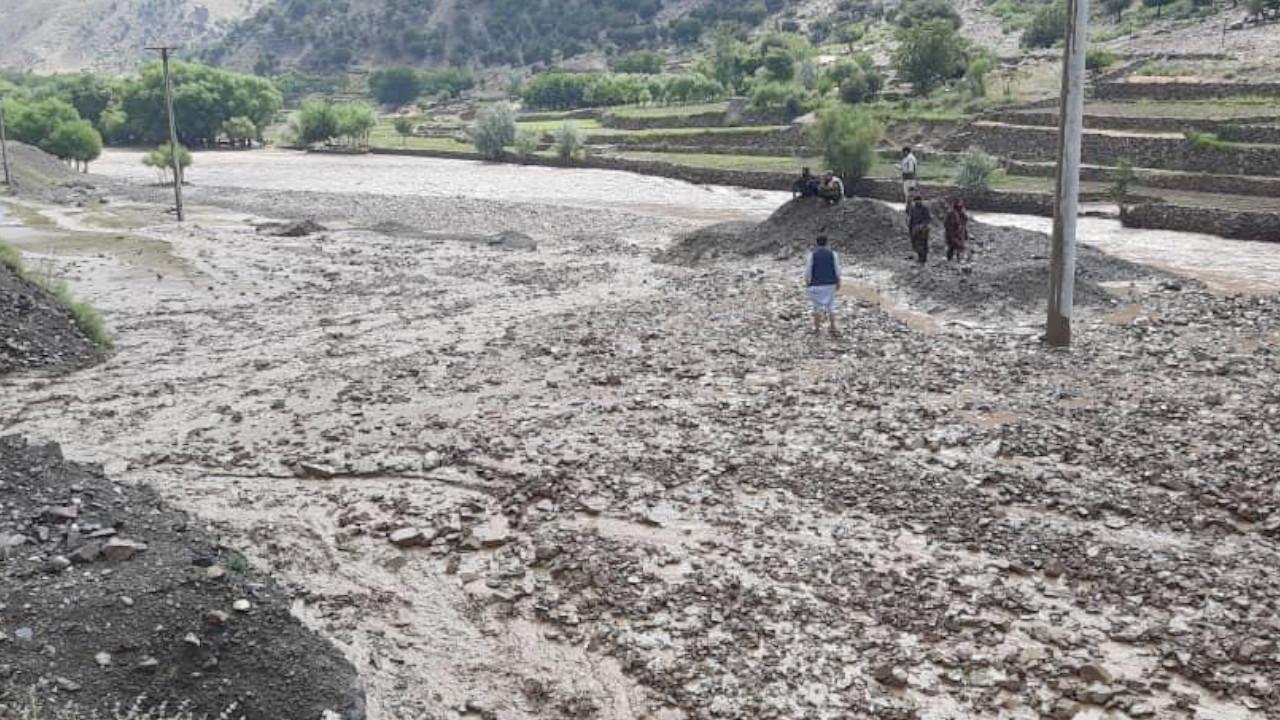 Afganistan'daki şiddetli yağmurlarda 35 kişi öldü 230 kişi yaralandı