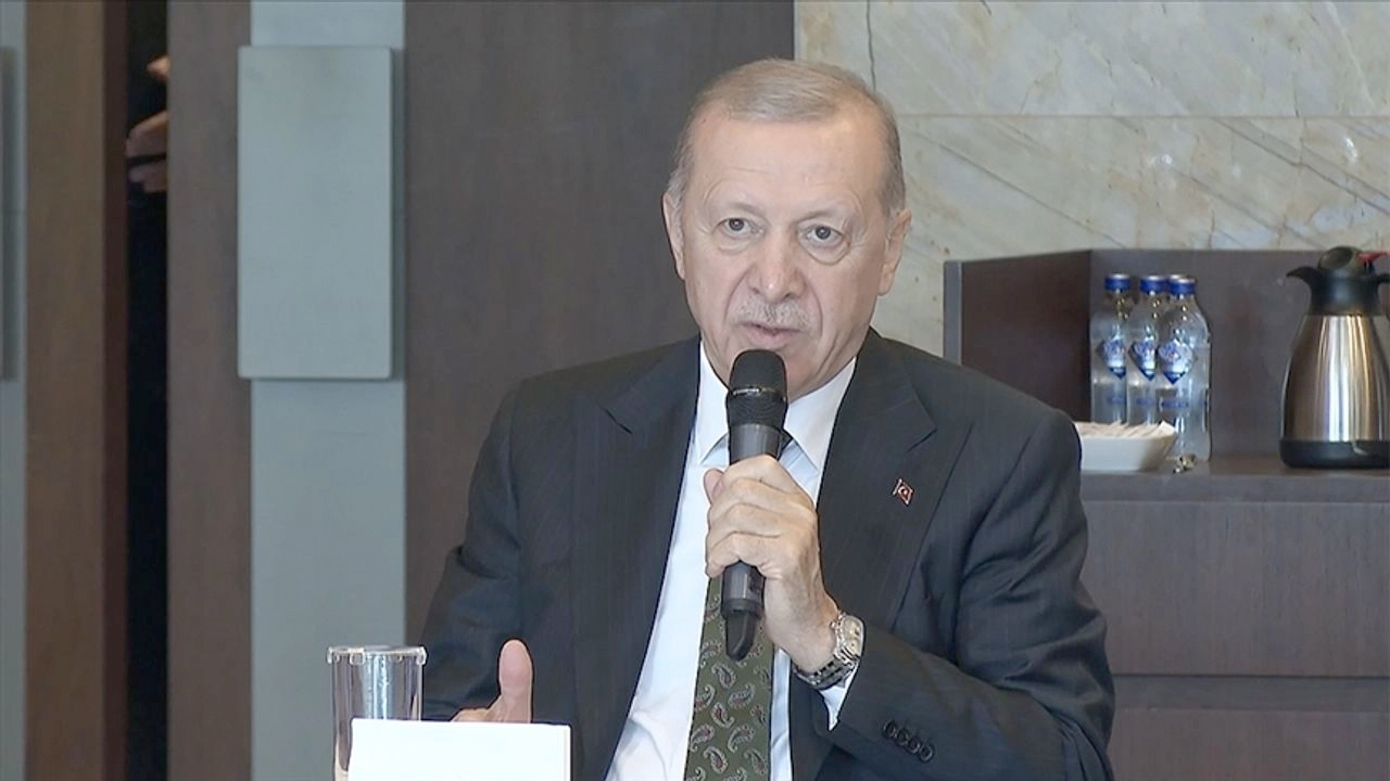 Erdoğan'dan İsrail'e: Karabağ ve Libya'ya nasıl girdiysek benzerini onlara da yaparız