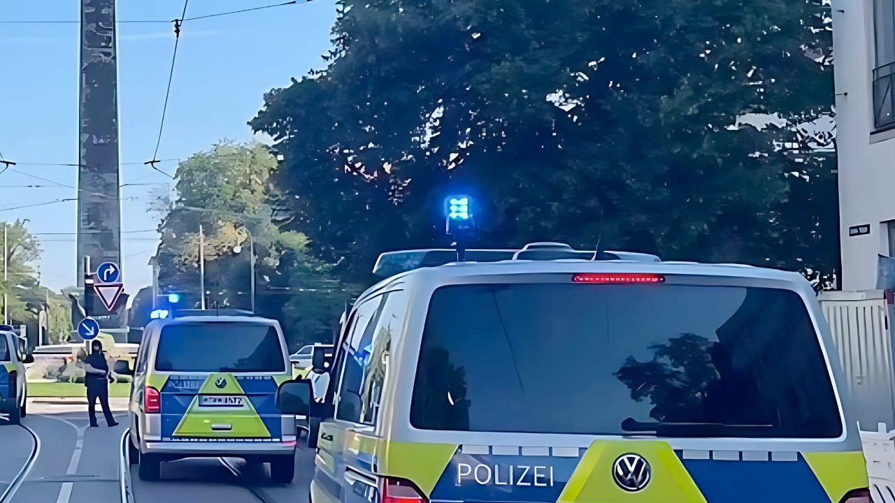 Münih'teki İsrail konsolosluğu yakınında silahlı bir kişi polis tarafından öldürüldü