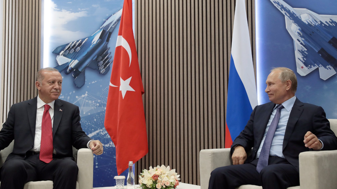 Putin Ankara'ya yapacağı ziyaret için savaş uçağı talebinde bulundu