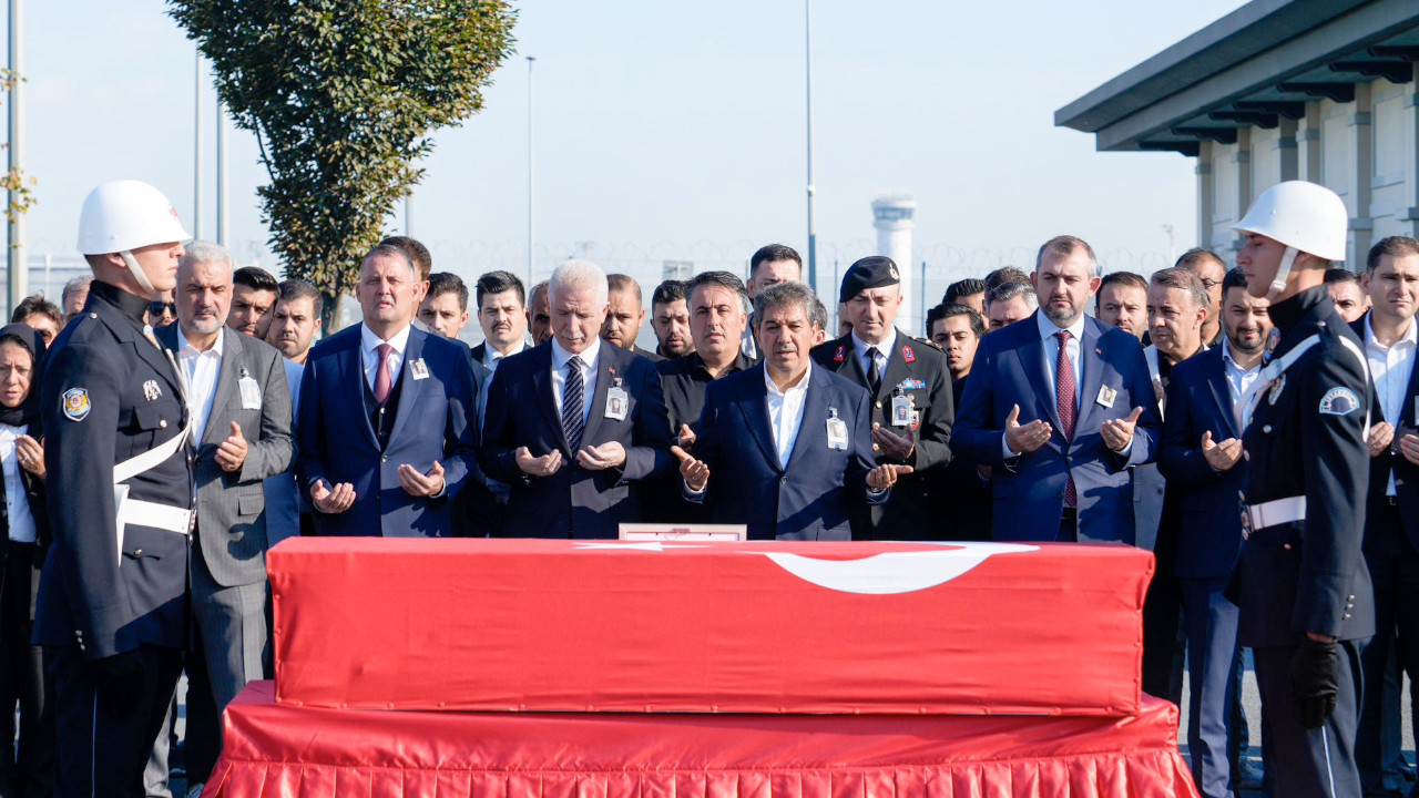 İsrail tarafından öldürülen Ayşenur Ezgi'nin cenazesi Türkiye'ye getirildi