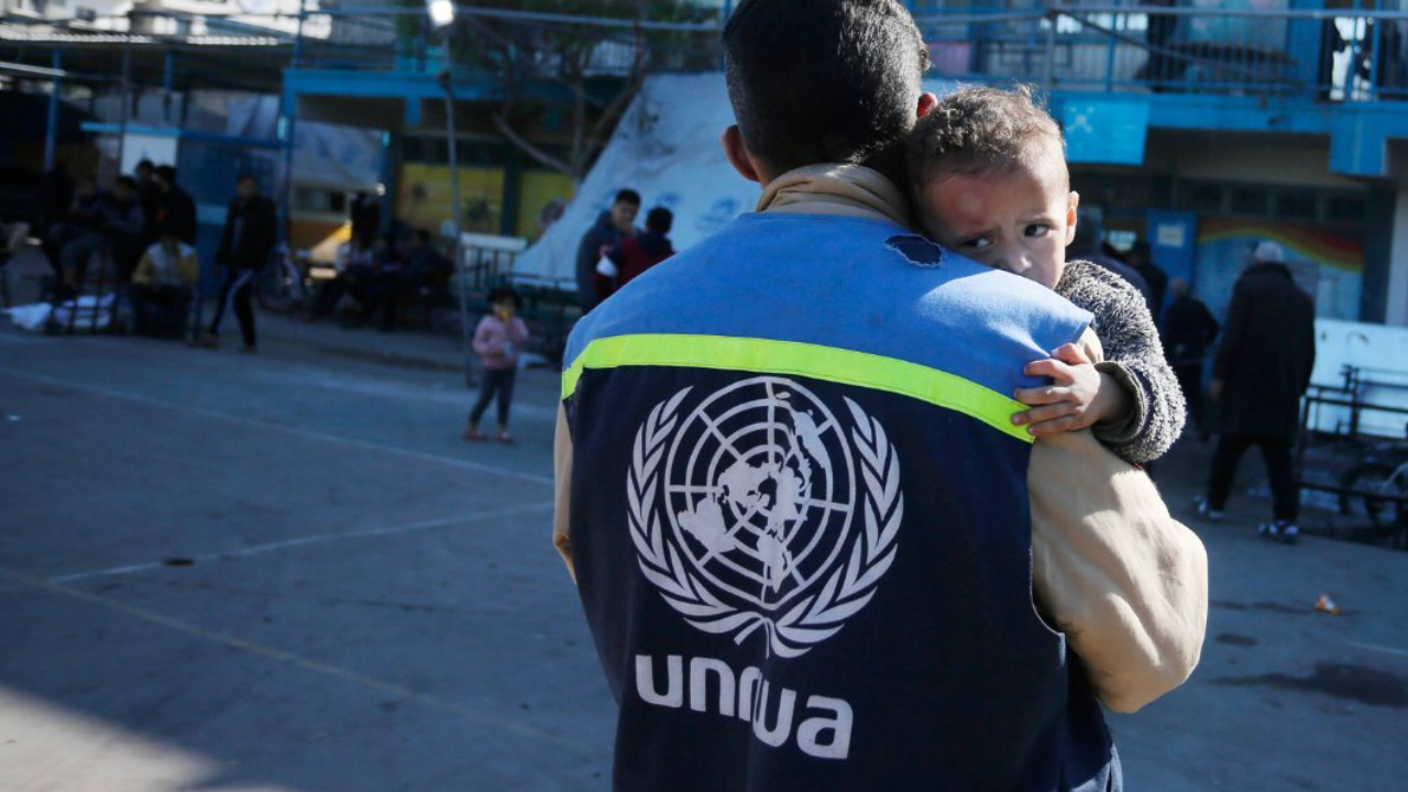 Gazze halkı UNRWA'ya yönelik yasak sebebiyle endişeli