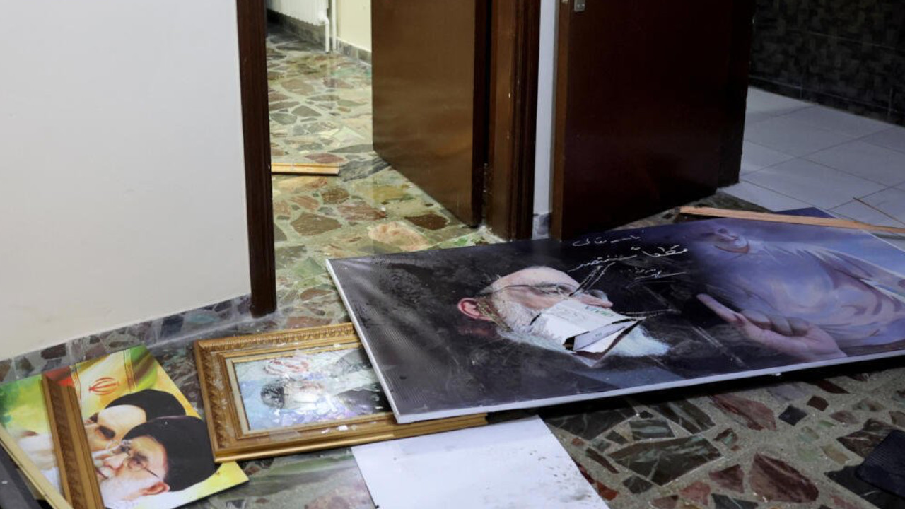 İran Suriye'nin yeni yönetimini tehdit etti: "Durum bu şekilde kalmayacak"