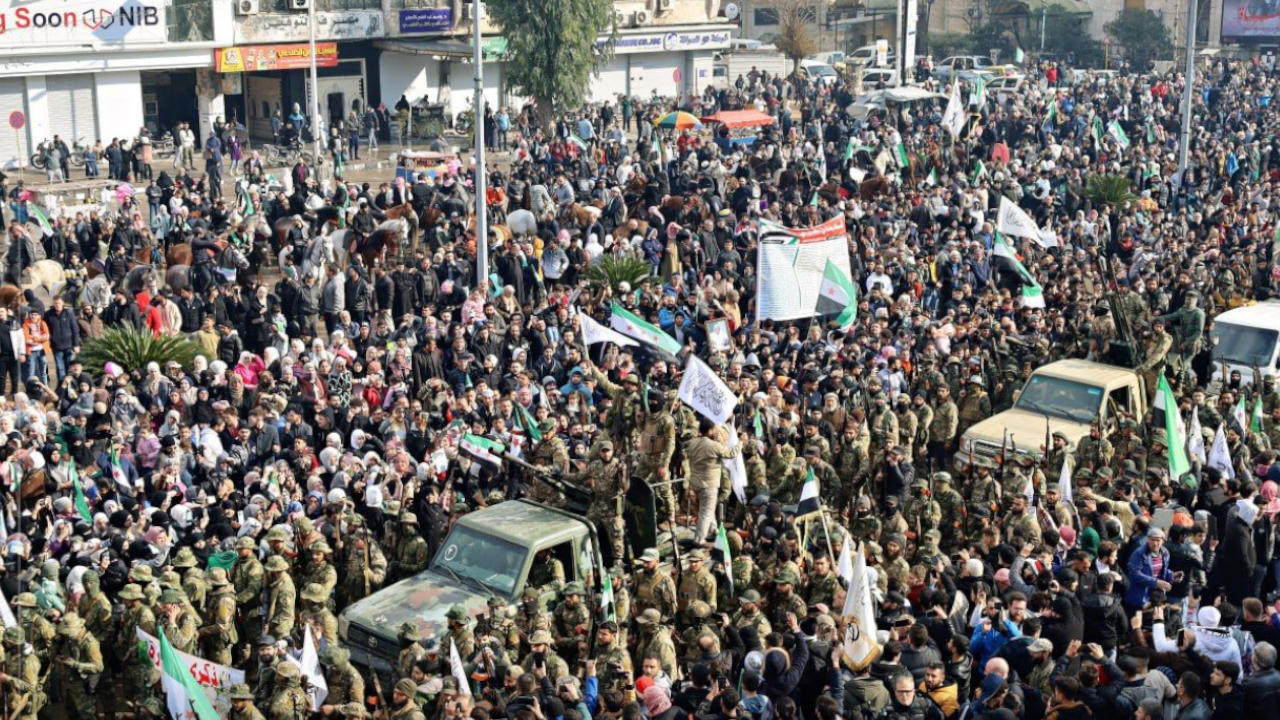 Suriye geçiş hükümeti ulusal diyalog komitesi kuruyor