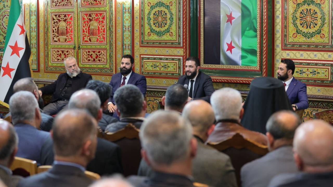 Ahmed Şara Esed'in eski kalelerini ziyaret etti