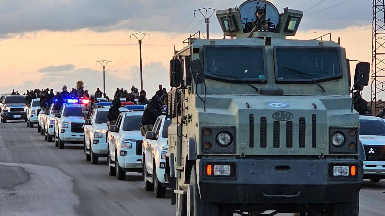Suriye'nin güneyindeki BAE bağlantılı milisler Şara'nın Abu Dabi ziyareti sonrası feshediliyor
