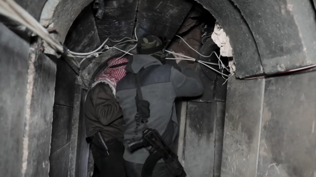 "Hamas Gazze'de yeni tüneller inşa ediyor"