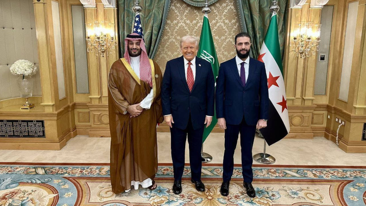Trump Riyad'da Suriye Devlet Başkanı Şara ile görüştü