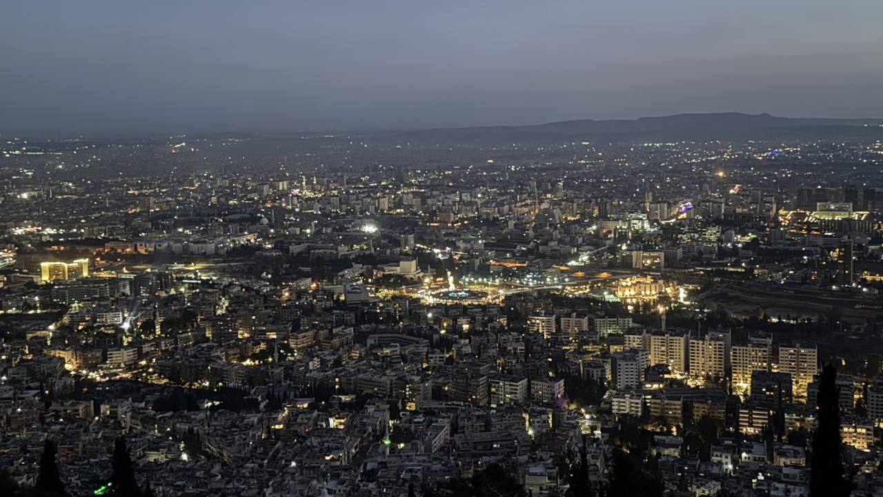 Şam yönetimi Katar, Türkiye ve ABD'li şirketlerle elektrik anlaşması imzalayacak