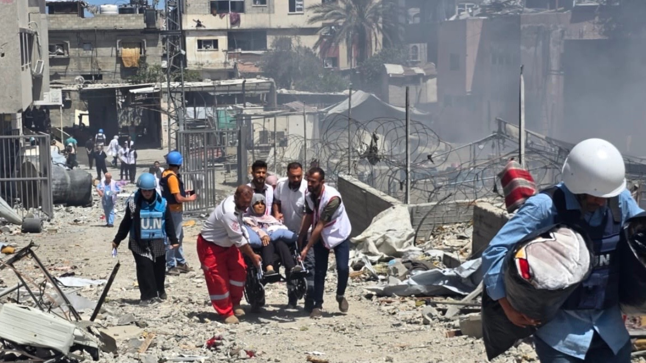 İsrail'in hastaneleri zorla kapattığı Gazze'de insani kriz derinleşiyor