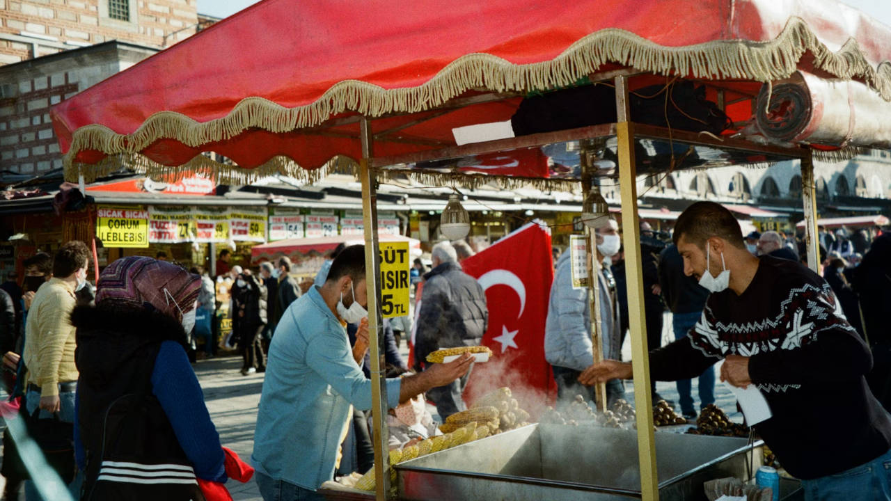 Türkiye'de enflasyon Kasım 2021'den bu yana en düşük seviyede