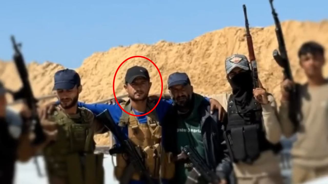 İsrail Gazze'deki silahlı gruba Hamas'a karşı hava desteği sağlıyor