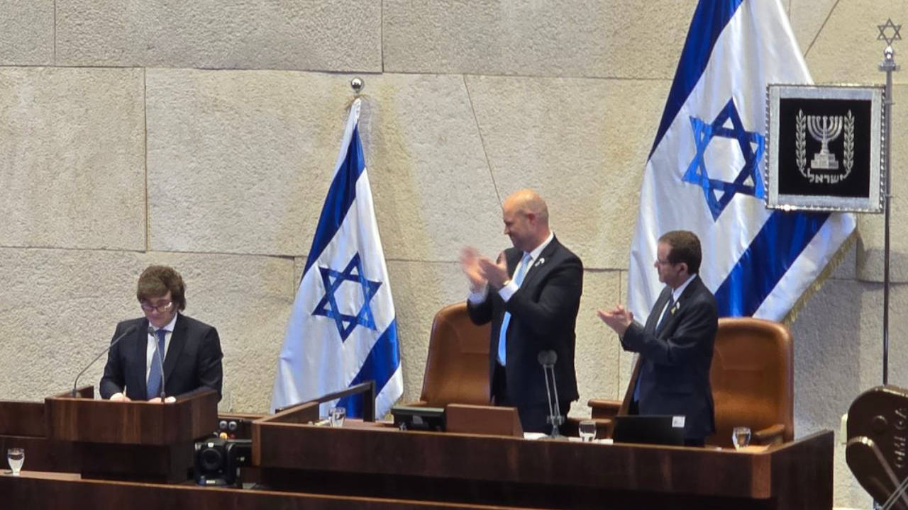 Arjantin büyükelçiliğini Tel Aviv'den Kudüs'e taşıyacak