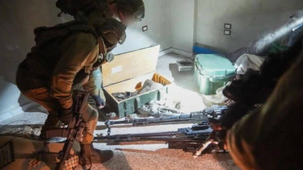 İsrail ordusu Suriye'de düzenlediği operasyonda 7 kişiyi alıkoydu