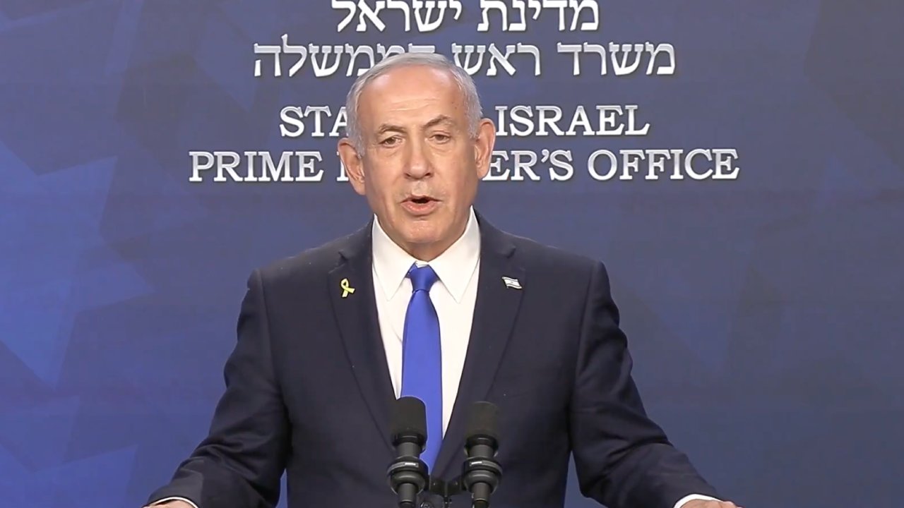 Netanyahu'dan 'İran'da rejim değişikliği' açıklaması