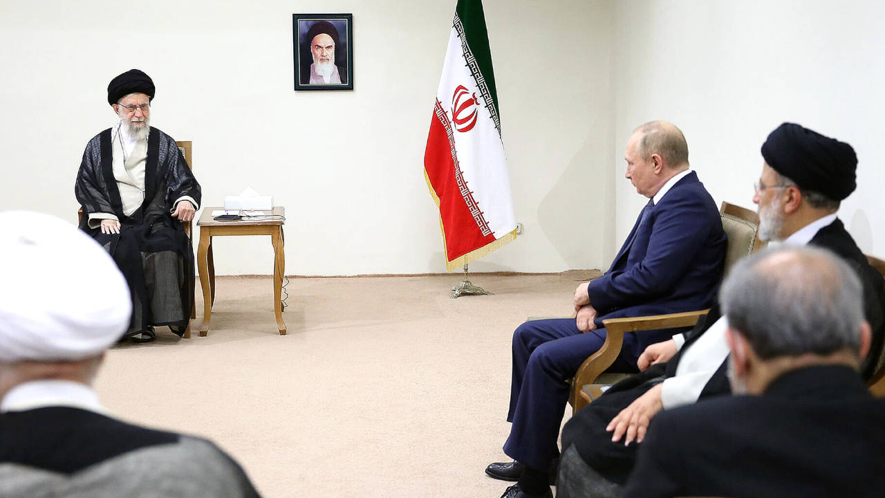 Putin, Hamaney sorusunu yanıtsız bıraktı