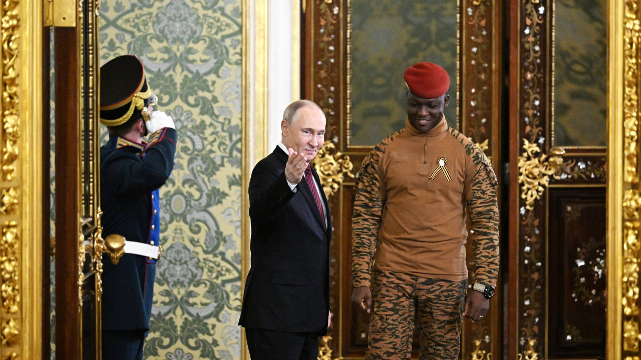 Burkina Faso ve Rusya nükleer enerji santrali için anlaşma imzaladı