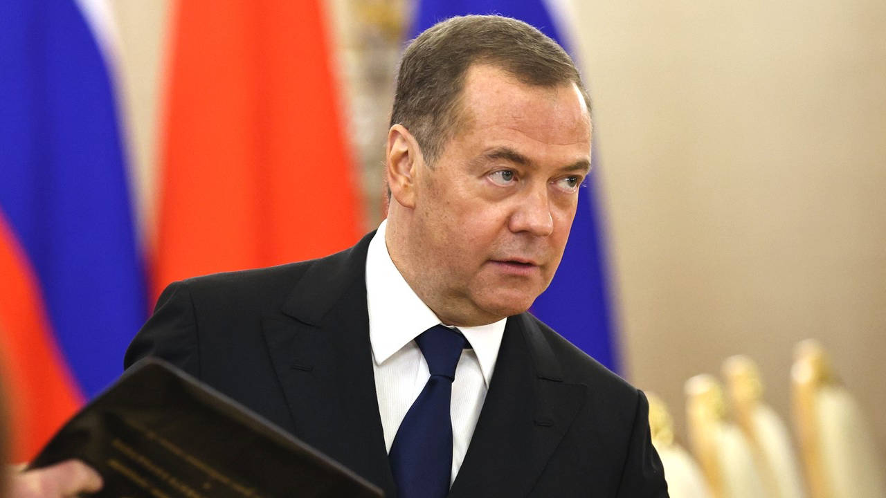 Rusya: Bazı ülkeler İran'a nükleer savaş başlığı tedariğine hazır