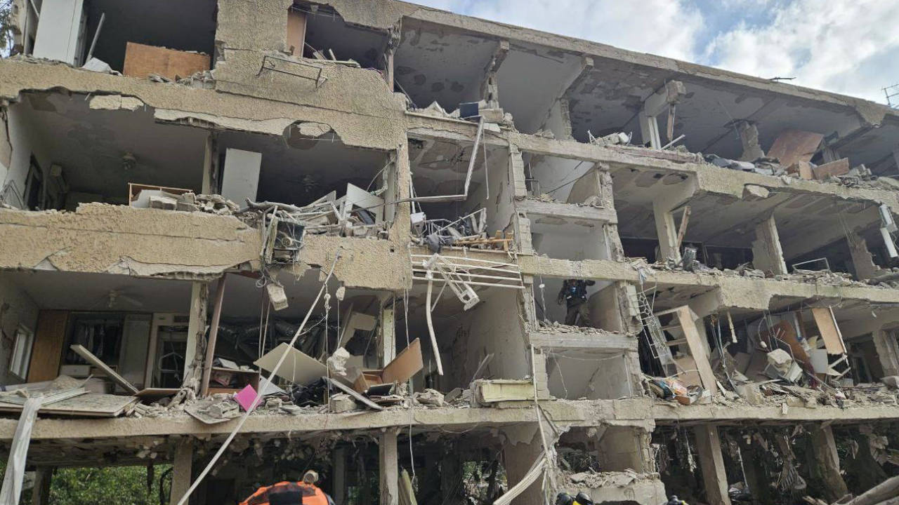 İsrail yıkımın boyutlarını gizlemek için fotoğraf paylaşımını yasakladı