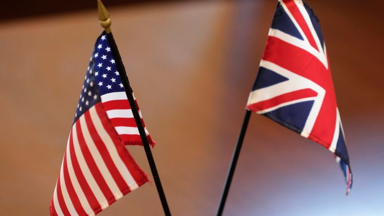 İngiliz halkının ABD'ye güveni her geçen gün azalıyor