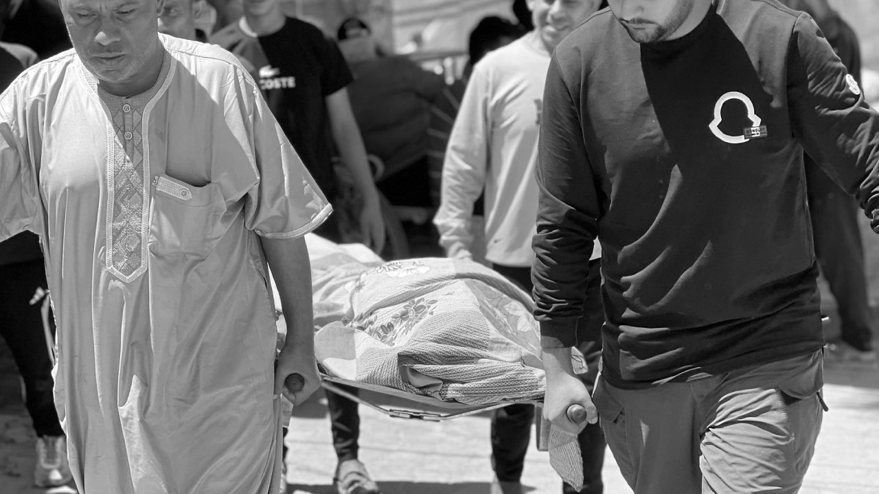 İsrail Gazze'de bir günde 100'den fazla sivili katletti