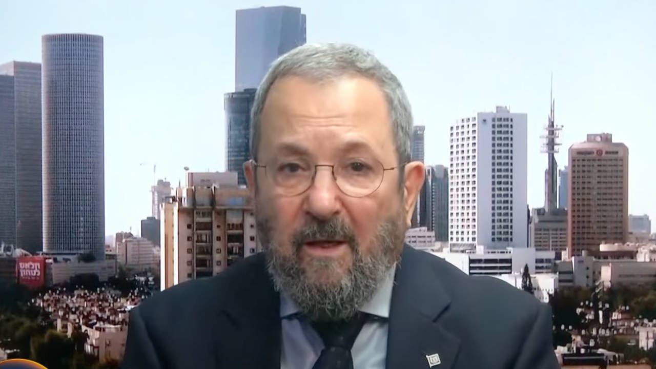 Ehud Barak: Netanyahu düşürülmeli, Gazze'deki savaş sona erdirilmeli