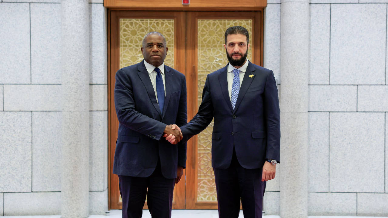 İngiltere 14 yıl sonra Suriye ile ilişkileri yeniden kuruyor