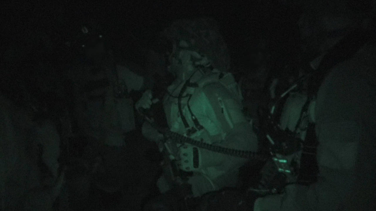 İsrail ordusu Suriye topraklarında baskın düzenledi, en az 4 kişiyi alıkoydu