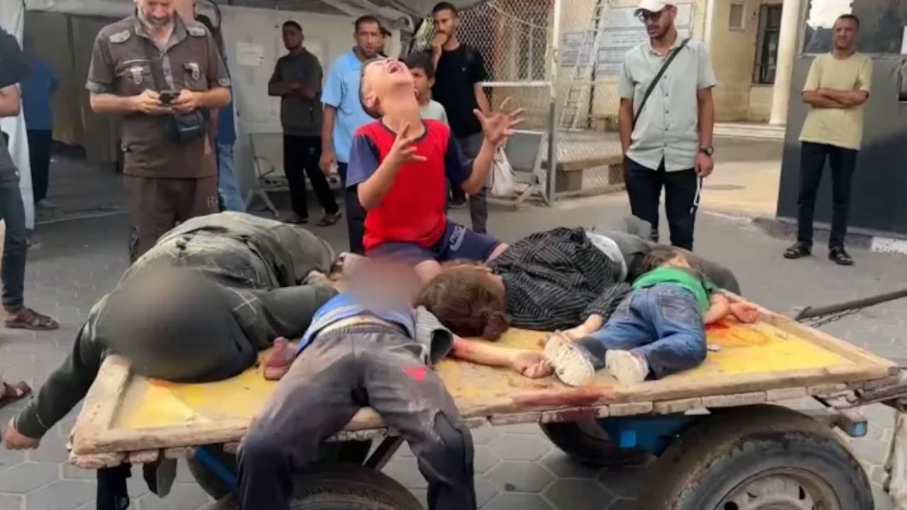 İsrail gıda kuyruğundaki kadın ve çocukları bombaladı