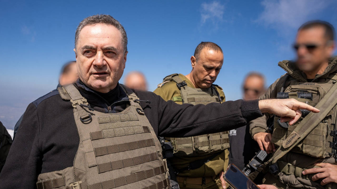 İsrail: Suveyda'dan çekilene kadar Suriye hükümet güçlerine saldıracağız