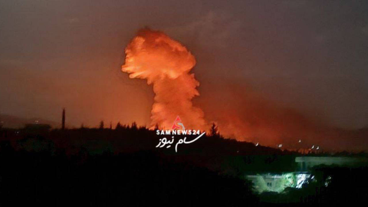 İsrail Lazkiye kırsalında iki askeri tugayı bombaladı