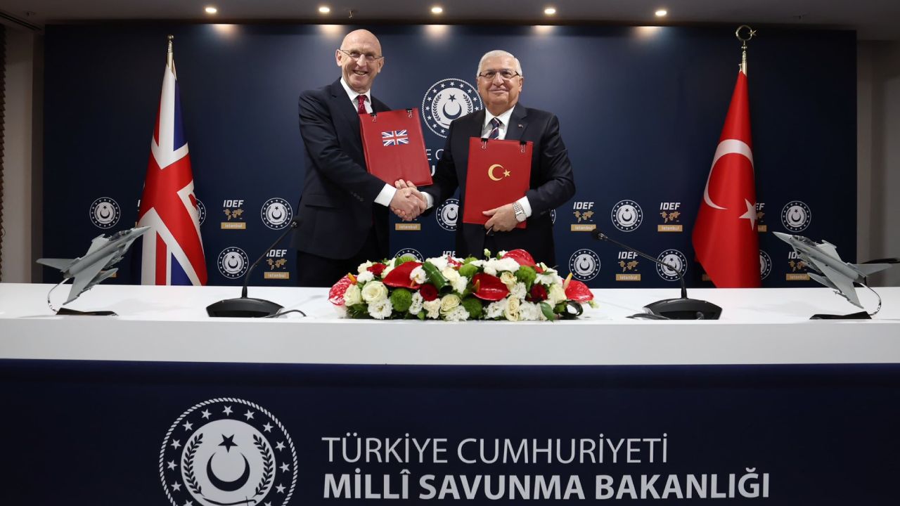 Türkiye ile İngiltere arasında Eurofighter anlaşması