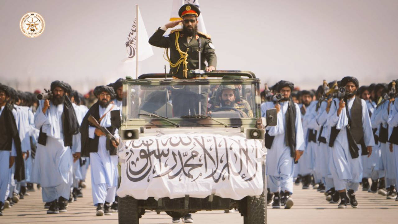 Afganistan, ABD-NATO işgalinden kurtuluşunun 4'üncü yılını kutluyor