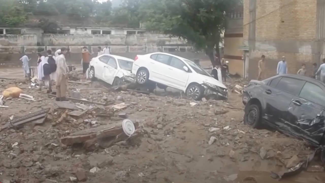 Pakistan'daki sellerde ölü sayısı 600'ü aştı