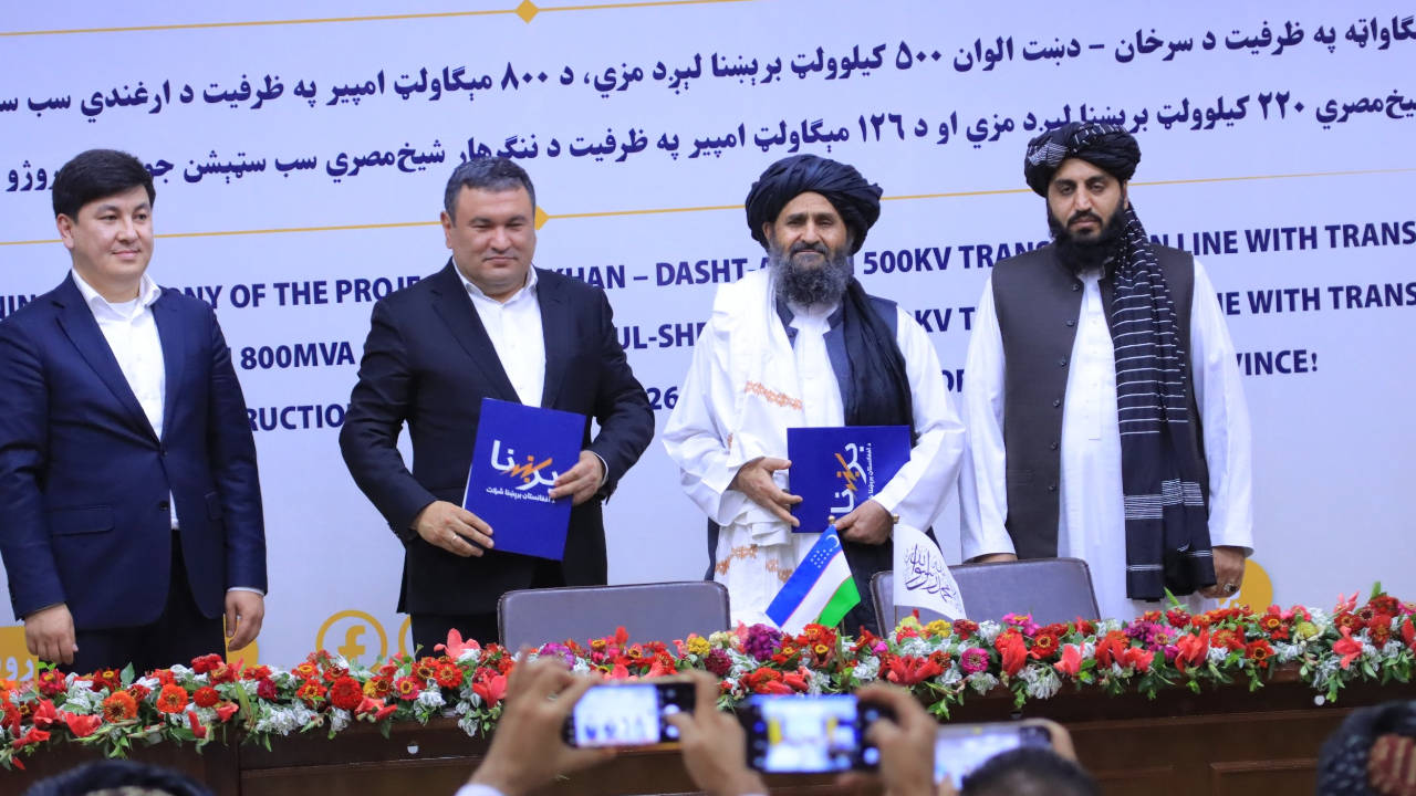 Afganistan ile Özbekistan arasında 243 milyon dolarlık enerji anlaşması