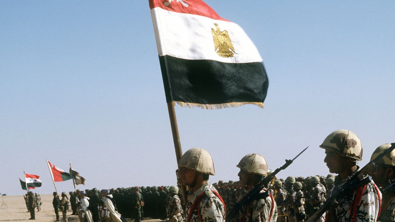 Gazze'de kriz derinleşirken Mısır ordusu Sina Yarımadası'na 40 bin asker sevk etti