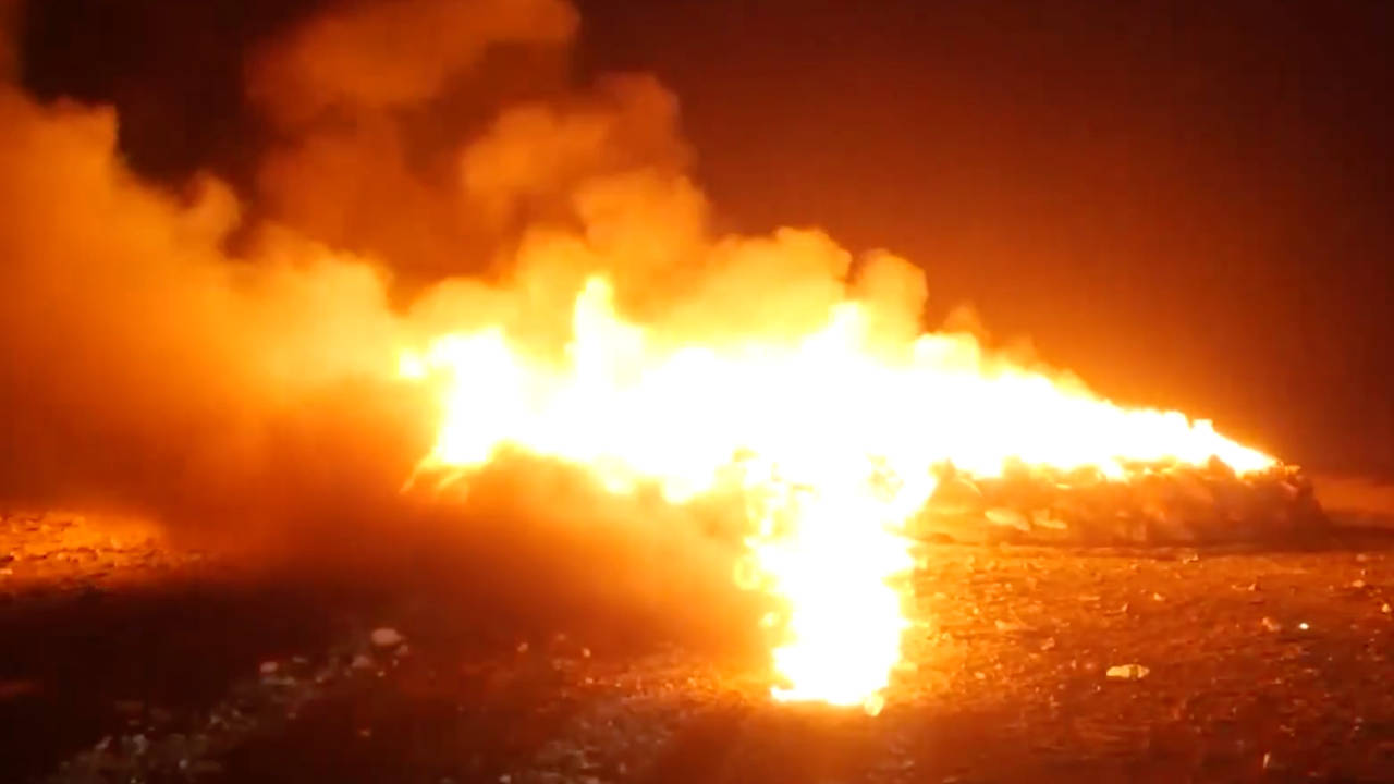 Afganistan İslam Emirliği, Pakistan'dan ülkeye sokulan 13 ton uyuşturucuyu imha etti