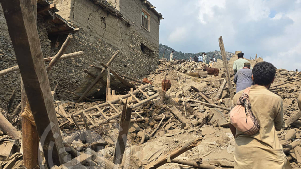 Afganistan'daki depremde can kaybı 1000'i aştı